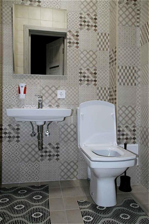 Solo Apartment Virmenska Kiev Eksteriør bilde